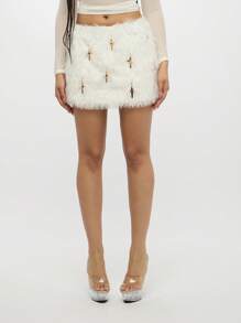 SUMWON WOMEN Flauschiger Faux-Pelz Minirock mit goldenen Kreuzapplikationen, Clubwear Party Festival Winter Holiday Abend-Outfitwear