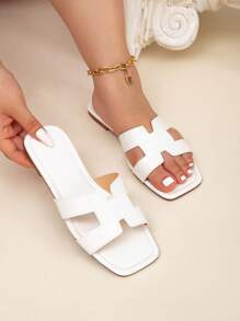 CUCCOO CURVES Women's Simple Glossy Slip-On Beach Casual Sandals For Christmas - Metallic Silver - View 1