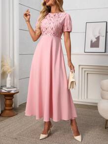 SHEIN Clasi 夏季优雅粉色花卉刺绣圆领短款泡泡袖连衣裙 - 粉色 - 查看 3