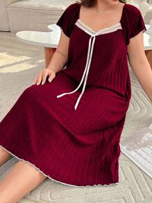 SHEIN Contrast Color Lace Patchwork Square Neck Cap Sleeve Loose Plus Size Long Nightgown - Burgundy - View 5