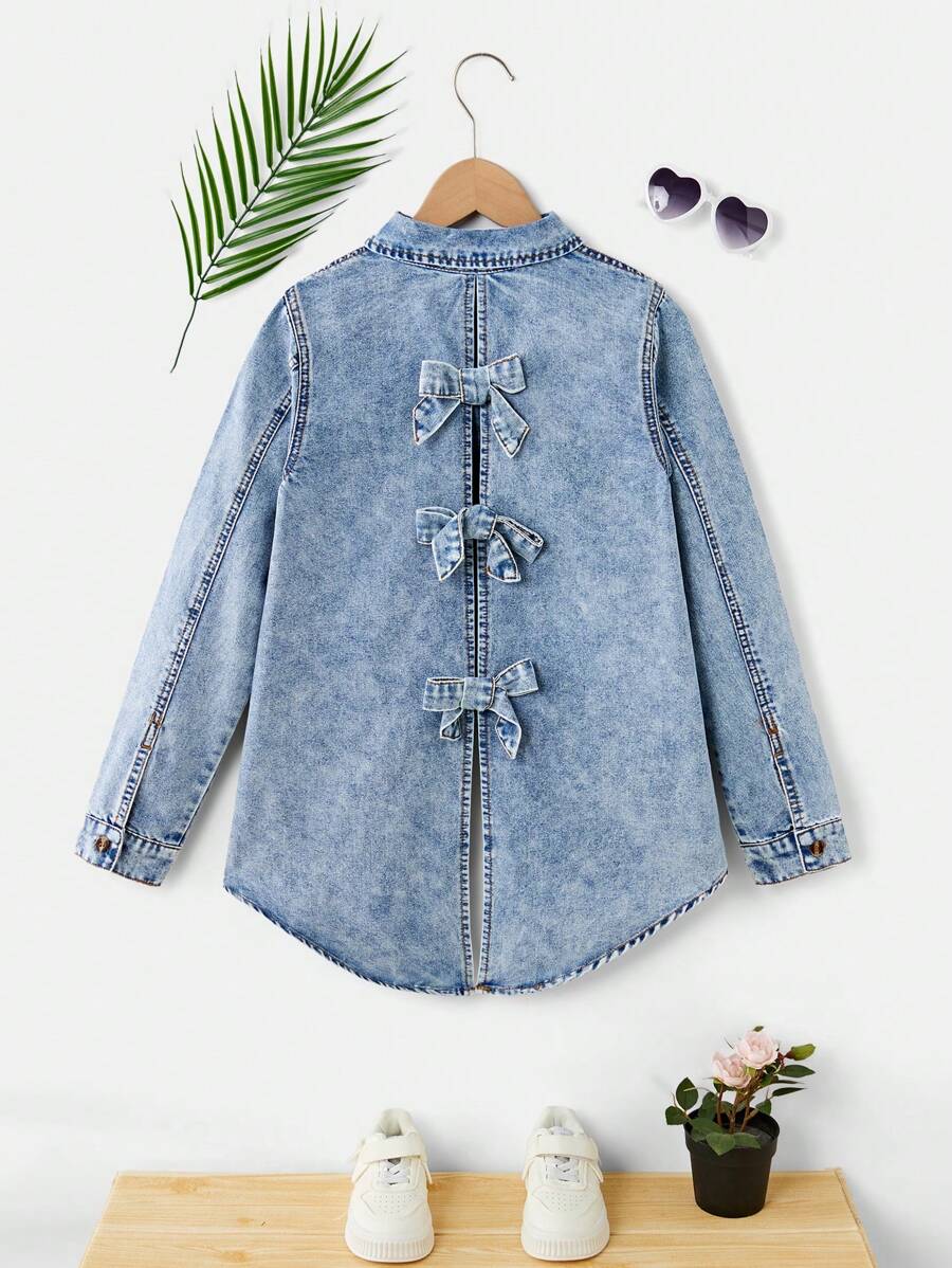 SHEIN Camicia di jeans con colletto a bavero, bottoni anteriori, decorazione con fiocco sul retro e orlo curvo, per ragazze pre-adolescenti, abbigliamento autunnale per il ritorno a scuola