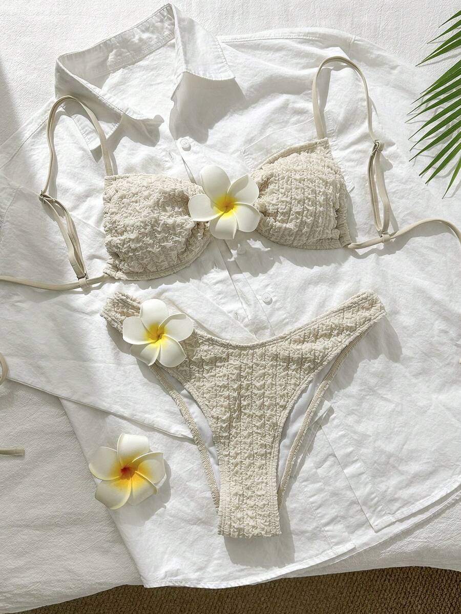 Sweetra 2 件套 - 纯色面料花朵装饰细肩带抹胸上衣和高开叉下装性感比基尼泳装 - 杏色 - 查看 1