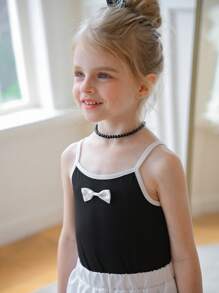 SHEIN 2件套年轻女孩撞色蝴蝶结装饰休闲吊带背心和上衣套装 - 黑與白 - 查看 1