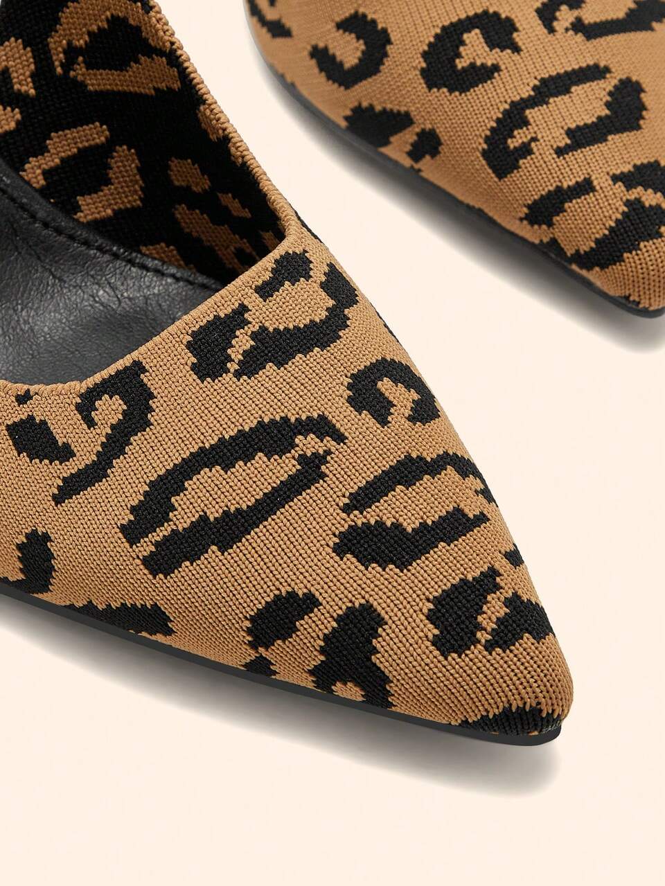 CUCCOO BASICS Pointed Toe Leopard Print Fabric Fashion Elegant High Heel Shoes, Slip-On Style Suitable For Daily Wear And Party, Women