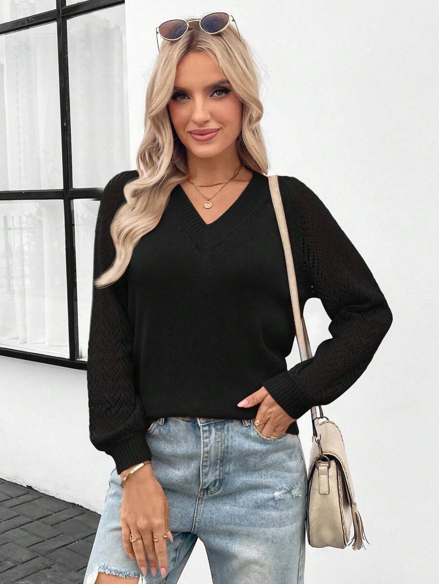 SHEIN LUNE 女款長袖v領拼接鏤空針織毛衣 - 黑色 - 查看 1