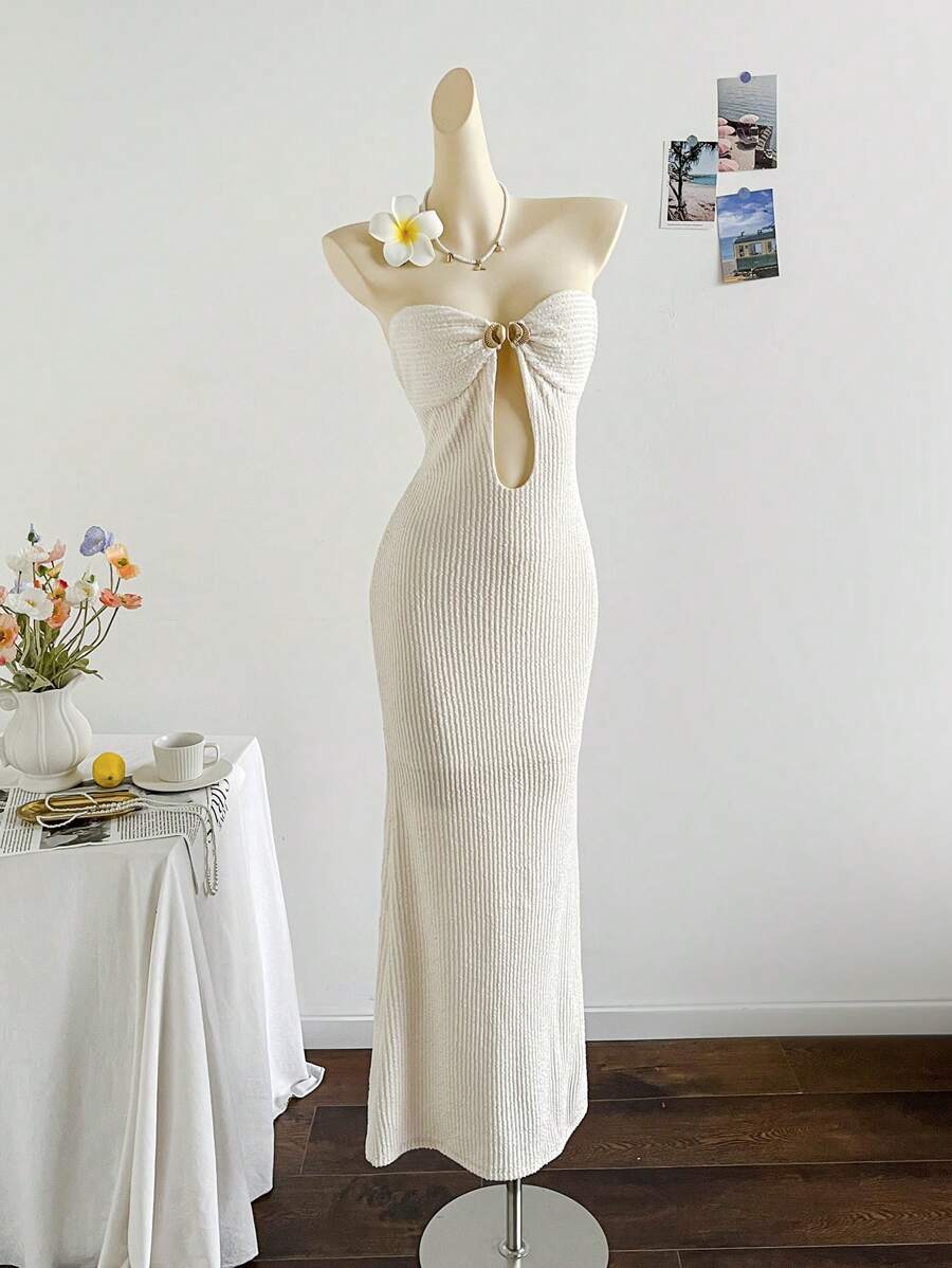 Soleia Vacation Beach Outfits For Woman Vacation Outfits Woman Summer Outfits For Women  Women's Beach Holiday Bohemian Texture Cut-Out Front Dress - White - View 1