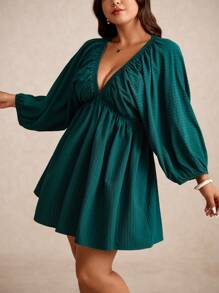 Elaquor 大码纯色简约深V领长袖休闲连衣裙