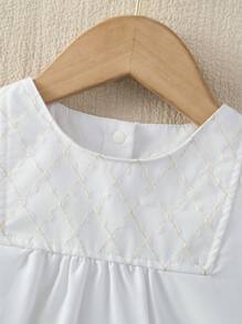 SHEIN Baby Girl Elegant Cap Sleeve Lace Bow Romper, Suitable For Casual Outings, Birthday Party, Photo Shoots, Summer - White - View 7