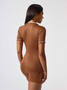 Hanevo Women's Contrast Trim Fitted Short Sleeve Jumpsuit, Summer Sportwear For Daily Wear - Coffee Brown - View 2