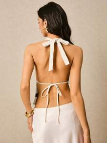 Poéselle Women's Floral Jacquard Plunging V-Neck Backless Halter Top - Apricot - View 2