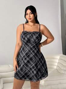 Solflare Vestido de verano talla grande con estampado geométrico de malla tejida y volantes en la parte superior