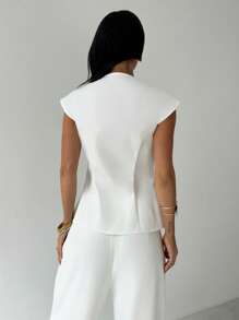 Firerie 女士优雅精致日常通勤时尚金属纽扣装饰泡泡袖修身白色衬衫 - 白色 - 查看 8