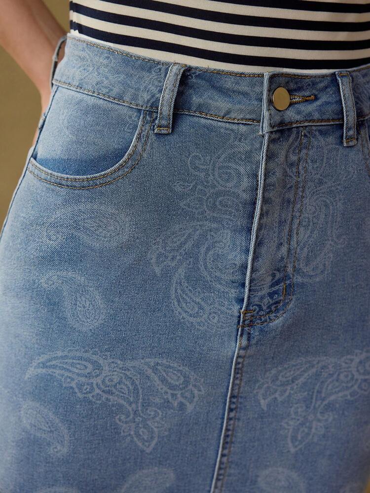 Gonna di jeans slim con stampa paisley