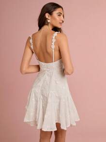 Enchnt Spring/Summer Romantic Women's White Exquisite 3D Flower Embroidered Waist Hollow Out Lace V-Neck Sleeveless Backless Cute Princess Mini Dress,Sweet&Elegant For Vacation&Date&Holiday&Party&Graduation&Wedding Guest&Beach,Prom Dress,Summer Dresses For Women,Sun Dresses For Women,Summer Clothes,Vestidos Elegantes De Mujer,Vestidos Elegantes Para Fiesta