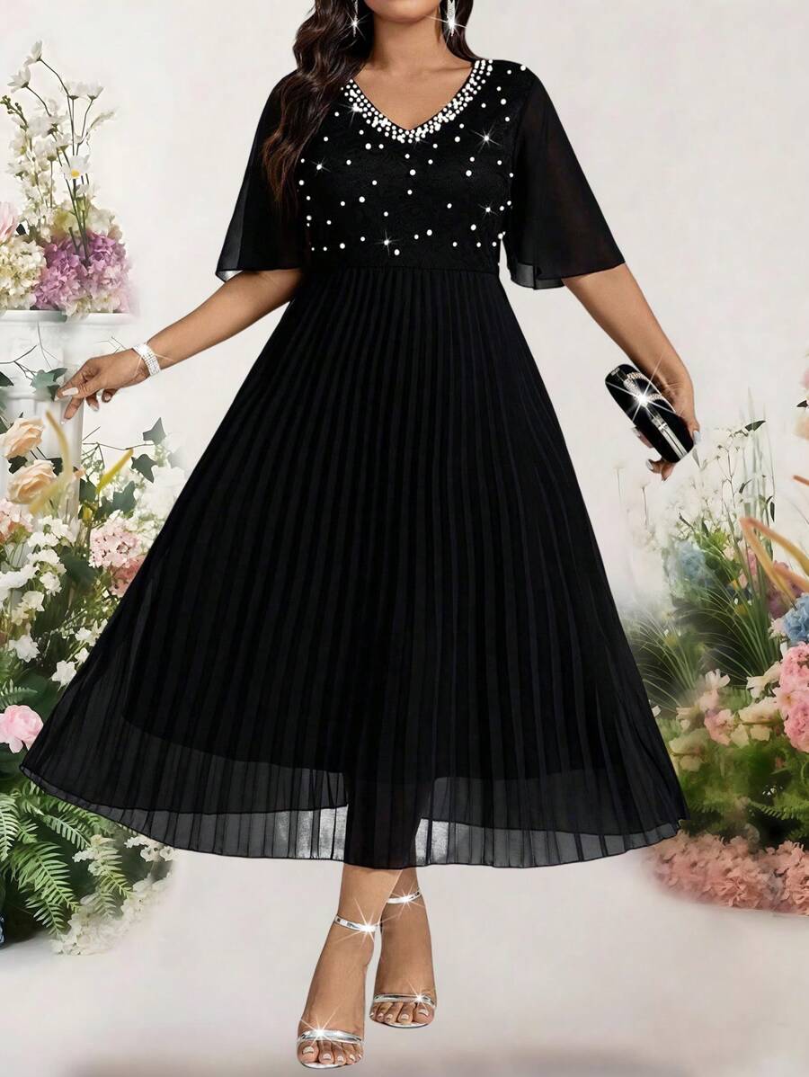 Bellastra Damen Große Größen Spitzen-Patchworkkleid mit Kunstperlen-Verzierung und Raffung