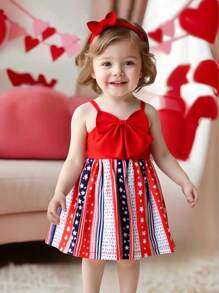 女婴红色蝴蝶结装饰和独立日星星印花吊带裙，可爱优雅，适合日常、度假和休闲场合 - 紅色 - 查看 1