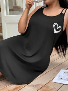SHEIN Plus Size Casual Sleeveless Heart Print Nightgown - Black - View 6