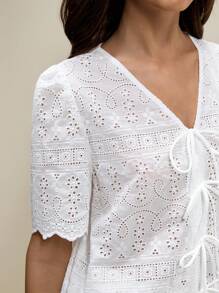 SHEIN Unity Women Solid Color Hollow Out Embroidery Twist V-Neck Short Sleeve Blouse - White - View 7