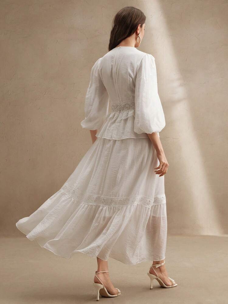 Modern City V-Neck & Round Neck Long Sleeve Waisted A-Line Dress