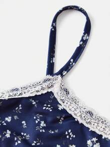 SHEIN Teen Girls Elegant Ditsy Floral Lace Trim Ruched Camisole And Ruched Shorts Soft Comfortable 2Pcs Pajama Set - Navy Blue - View 4