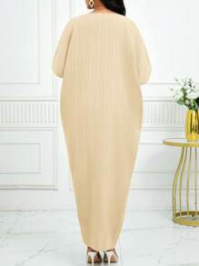 SHEIN Lady Vestido kaftan de manga tipo murciélago con muesca para el otoño y el invierno