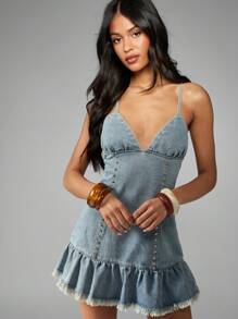 MISSGUIDED 复古风格牛仔迷你连衣裙西部波西米亚铆钉荷叶边下摆夏季春节可调节细肩带修身磨损 - 藍色 - 查看 1