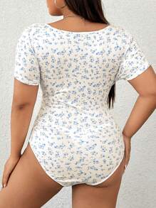 SHEIN EZwear Plus Size Summer Casual Blue & White Ditsy Floral Bodysuit - Blue and White - View 2