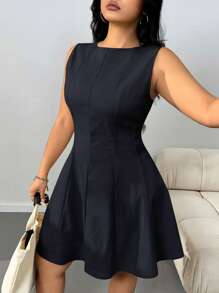 SHEIN EZwear 大码女式黑色无袖圆领A字腰中长连衣裙 - 黑色 - 查看 1