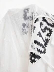 SHEIN MOD Spitze Einsatz 2-in-1 Grafik Muster Design T-Shirt