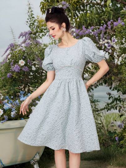 Modelyn 女士花卉提花圆领短款泡泡袖舞会礼服（重磅刺绣）