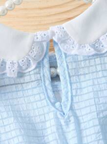 Souflis Souflis 女孩休闲舒适可爱纹理格子泡泡袖花朵荷叶边领落肩连衣裙