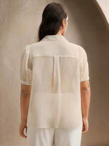 Anewsta Blus Lengan Pendek Transparan Berkerah Manik-Manik dan Hiasan Renda untuk Wanita Ukuran Besar - Aprikot - View 2