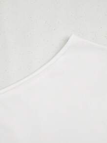 Flirla 大码三件套短袖T恤套装，黑白灰，夏季，露肩设计