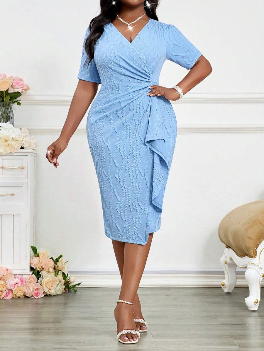 SHEIN Lady Mùa xuân và mùa hè thanh lịch màu xanh thanh lịch cổ điển công việc tiệc cưới ngày lễ tình nhân tiệc năm mới đan Depp cổ chữ V đính đá xếp nếp mới về váy ôm cỡ lớn váy dạ hội trang trọng váy cỡ lớn - Màu xanh lam - Xem 1