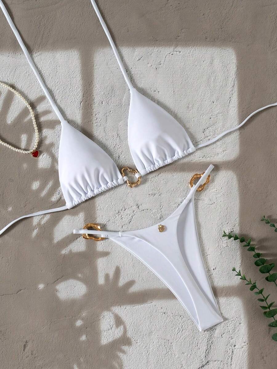 Swim Vcay 女士新款时尚纯色露背金属装饰性感三角白色比基尼套装，适合夏季海滩 - 白色 - 查看 1