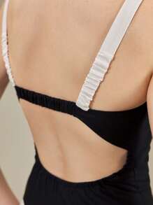 Muvela Women Simple Fashion Contrast Color Pleated Hem Camisole Mini Dress Graduation Dresses For Women Summer Outfits For Women Flowy Dress