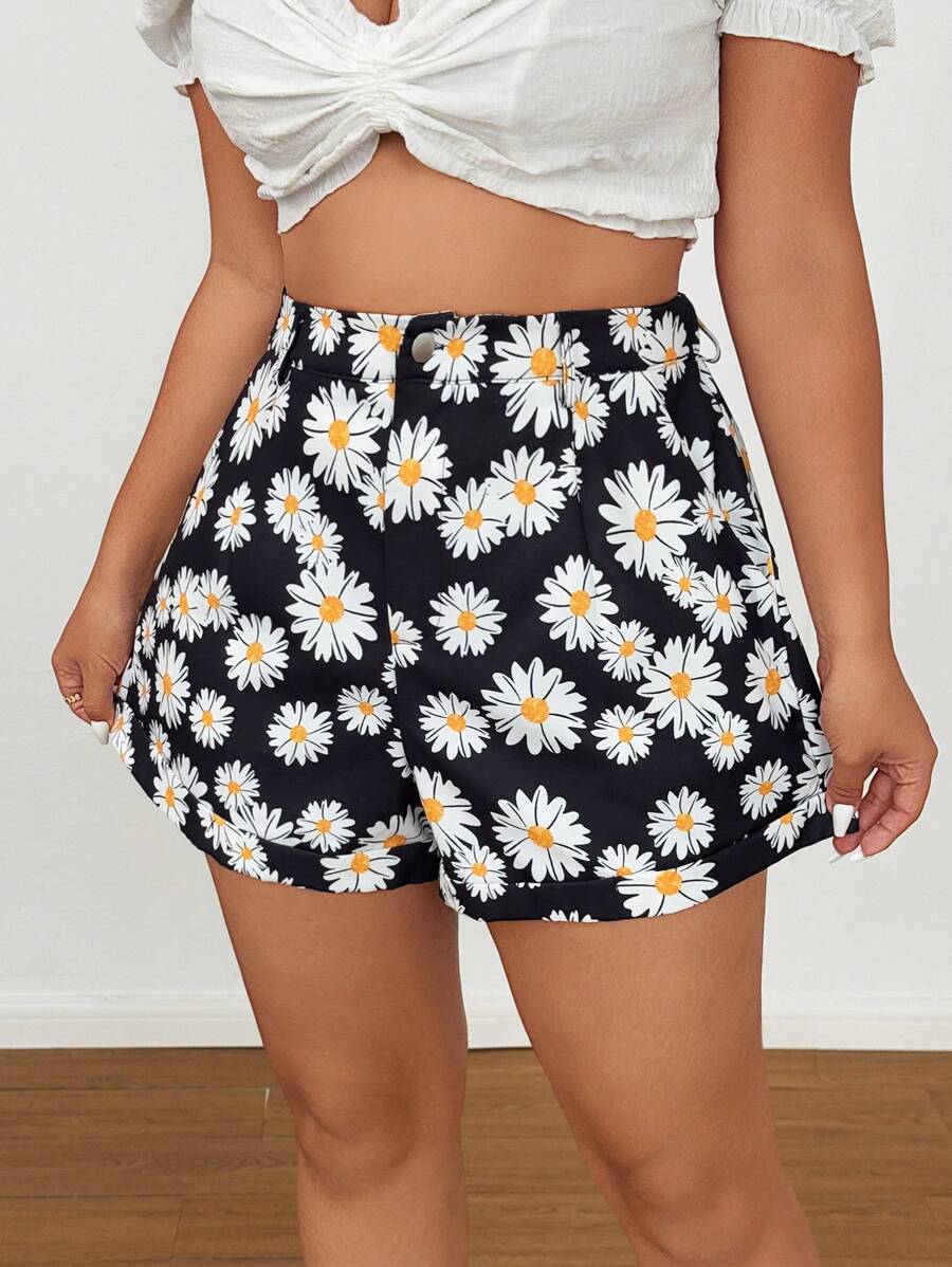 Flirla Plus Size Women Daisy Print Casual Shorts - Black and White - View 1