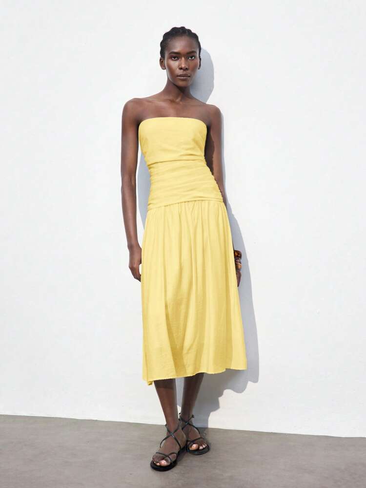 SHEIN Maija Cream Yellow Women's Cropped Waist Low-Waist Dress, Modern Vacation Casual Design, Soft Adjustable Spaghetti Strap Low Waist A-Line Flowy Bohemian Beach Dress, Summer Modern Urban Casual Fashion Business Casual Women's Office Wear Low-Key Old Money Style Effortless Temperament High-End Urban Commuting High-Quality Airport Women's Wear High-End Material  St Patrick's Day Women Easter Summer Outfits Easter Dress Women Party Top Beach Dress Summer Holiday Outfits Each Vacation Outfits For Women  Summer Outfit For Women Going Out Outfits Graduation Graduation Outfit  Casual Dresses  Casual Blouses For Women