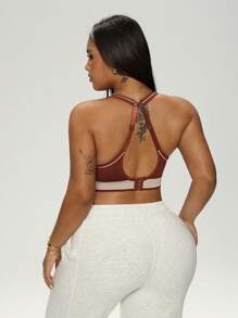 Easithlete Plus Size Women's Seamless Racerback Sports Bra