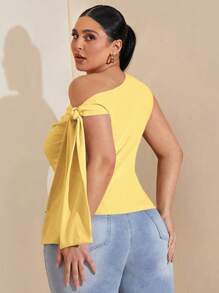 SHEIN BAE 大码女式不对称肩部上衣，适合通勤、约会、下午茶、情人节、夏季、生日、正式场合、派对、外出等场合。 - 黃色 - 查看 2