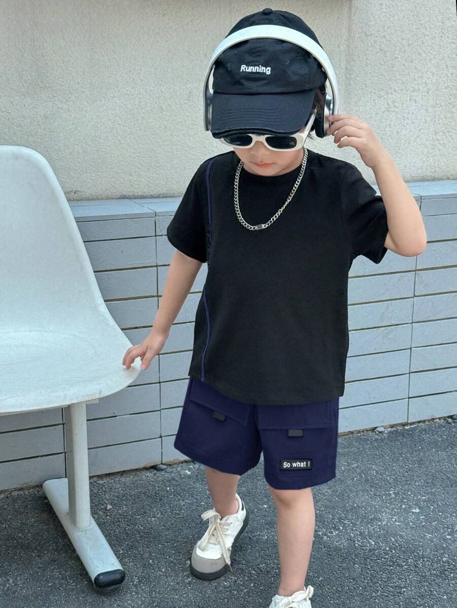 2 件套年轻男孩休闲百搭圆领 T 恤和霓虹绿色工装短裤，适合春夏季、日常穿着、运动、外出、学校、派对、节日、摄影 - 藏蓝色 - 查看 1