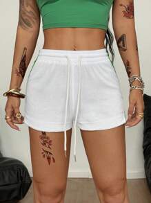 Coolane 女式拼色条纹可爱抽绳短裤 - 白色 - 查看 4