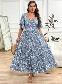 SHEIN Clasi Curve Plus Size Women's Romantic Daily Leisure Vacation Blue And White Ditsy Floral Sweetheart Neck Ruffled Lotus Sleeve Waist A-Line Long Dress,Honeymoon Outfits Woman,Summer Dresses For Women,Vacation Outfits Woman,Country Concert Outfit,Casual Dress,Ruffle Skirt,Going Out,Ditsy Floral Dress Women - Blue and White - View 4