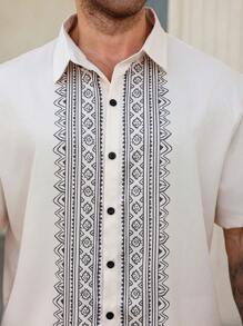 Manfinity Homme Plus Size Men's Short Sleeve Shirt And Shorts Set, Fashionable For Summer It Is Great For Couples And Makes An Excellent Gift Idea For Boyfriends Or Husbands.