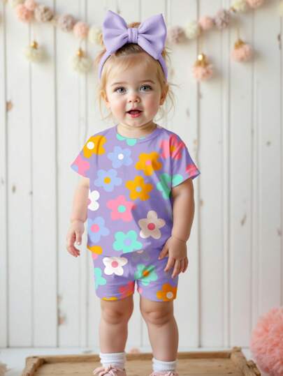 SHEIN Conjunto de camiseta de manga corta de cuello redondo simple y leggings casuales para niñas pequeñas, adecuado para primavera/verano