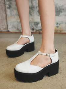 Sugerpunk Women's Comfortable Non-Slip Black Thick Sole Loafers - White - View 5