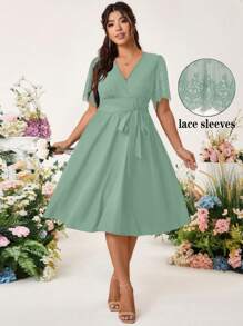 SHEIN Belle Váy xếp ly thanh lịch dành cho nữ có ren mi, thiết kế chắp vá, thắt nơ ở eo, dáng chữ A - màu xanh lá - Xem 1