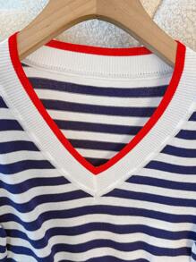 Franclia 女式休闲条纹V领拼色短袖针织上衣 - 寶藍色 - 查看 4