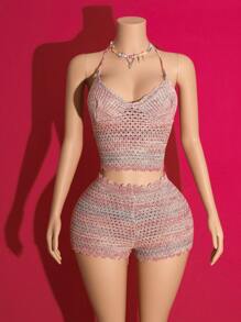 Slaydiva 2025新款休闲度假波西米亚少女风沙滩度假吊带露背波浪桃领短款毛衣背心+修身短裤彩色粉色钩编羊毛套装女两件套 - 粉色 - 查看 3