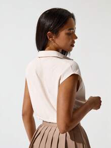 Hanevo Damen Aprikot Kragen Nieten Schnürsenkel Taille Raffung Sport Shirt